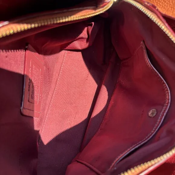 Coach Hadley Bag #73549 - Picture 8 of 11